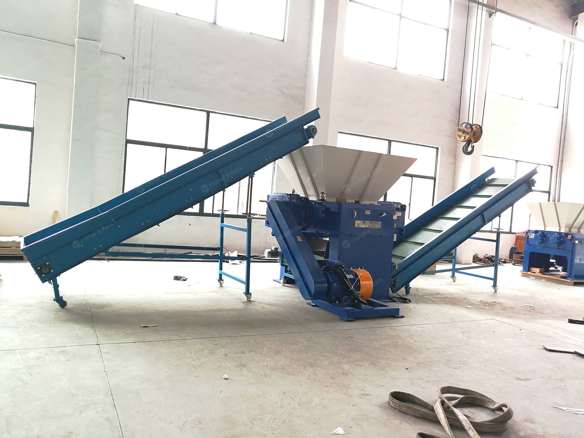 v88体育qcom的双轴薄膜碎片机介绍